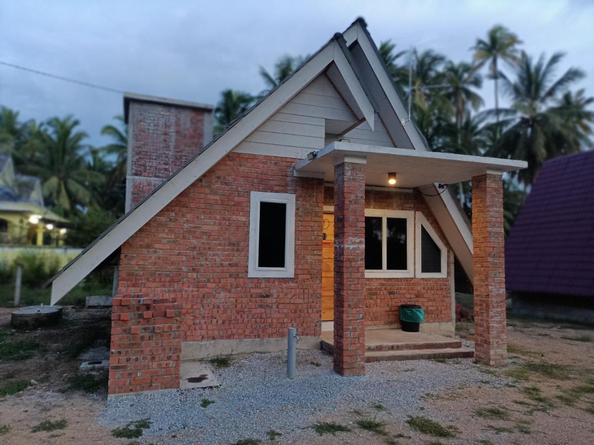 Zainab Cottage Pasir Puteh Exterior foto