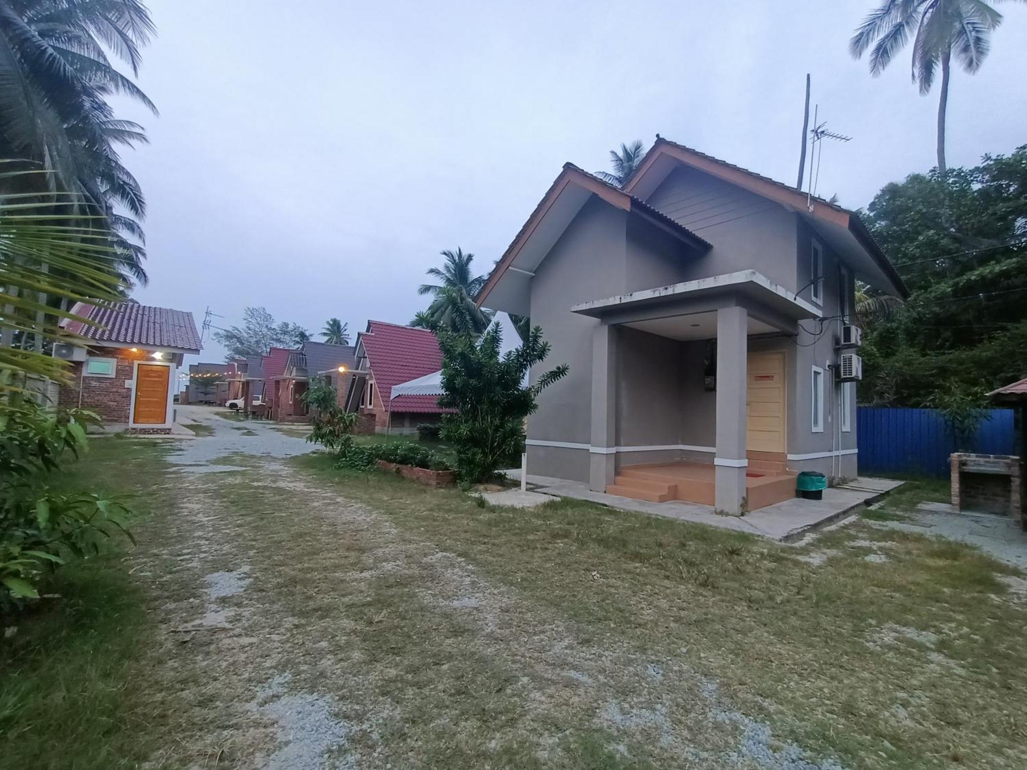 Zainab Cottage Pasir Puteh Exterior foto