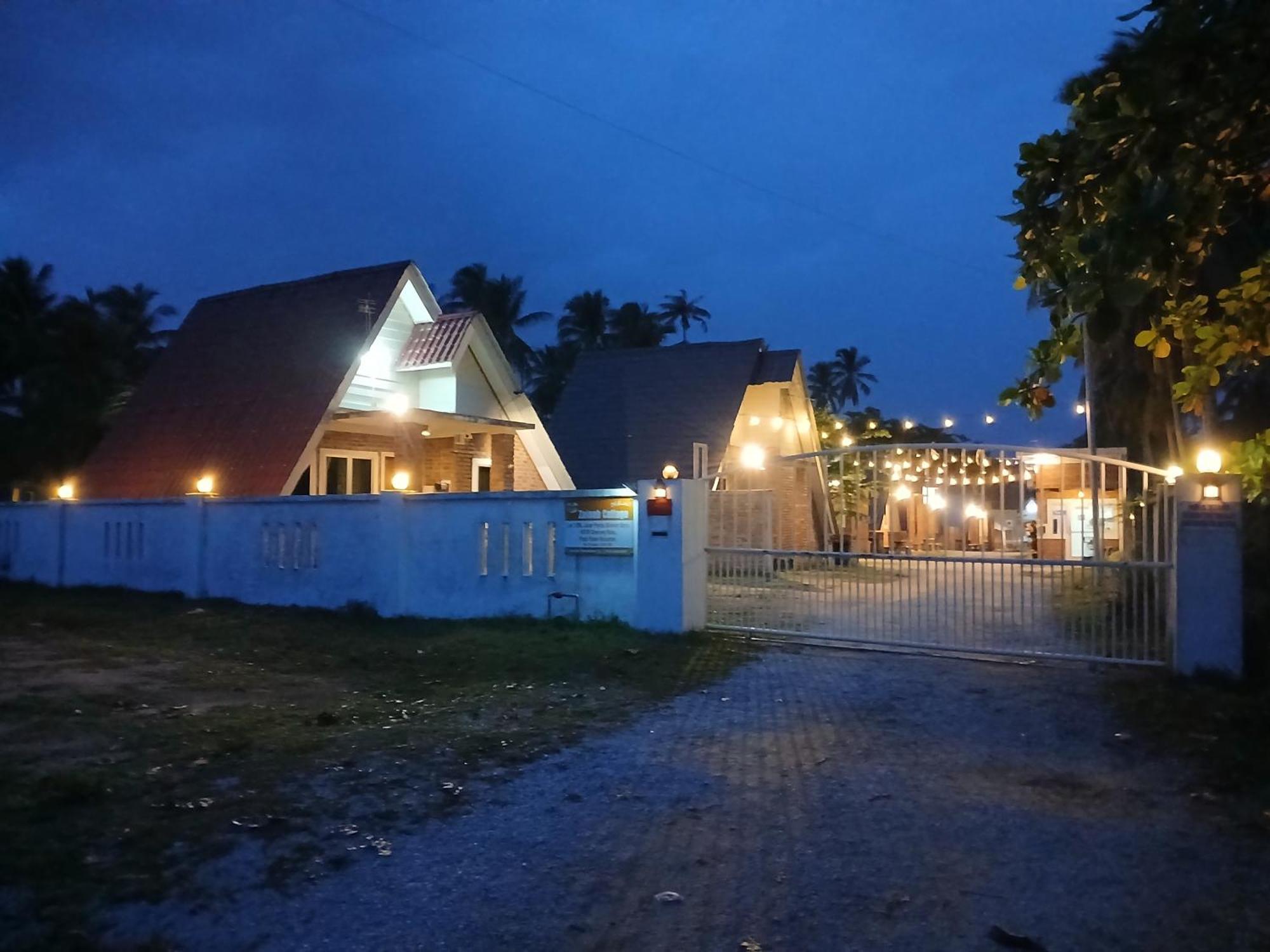 Zainab Cottage Pasir Puteh Exterior foto